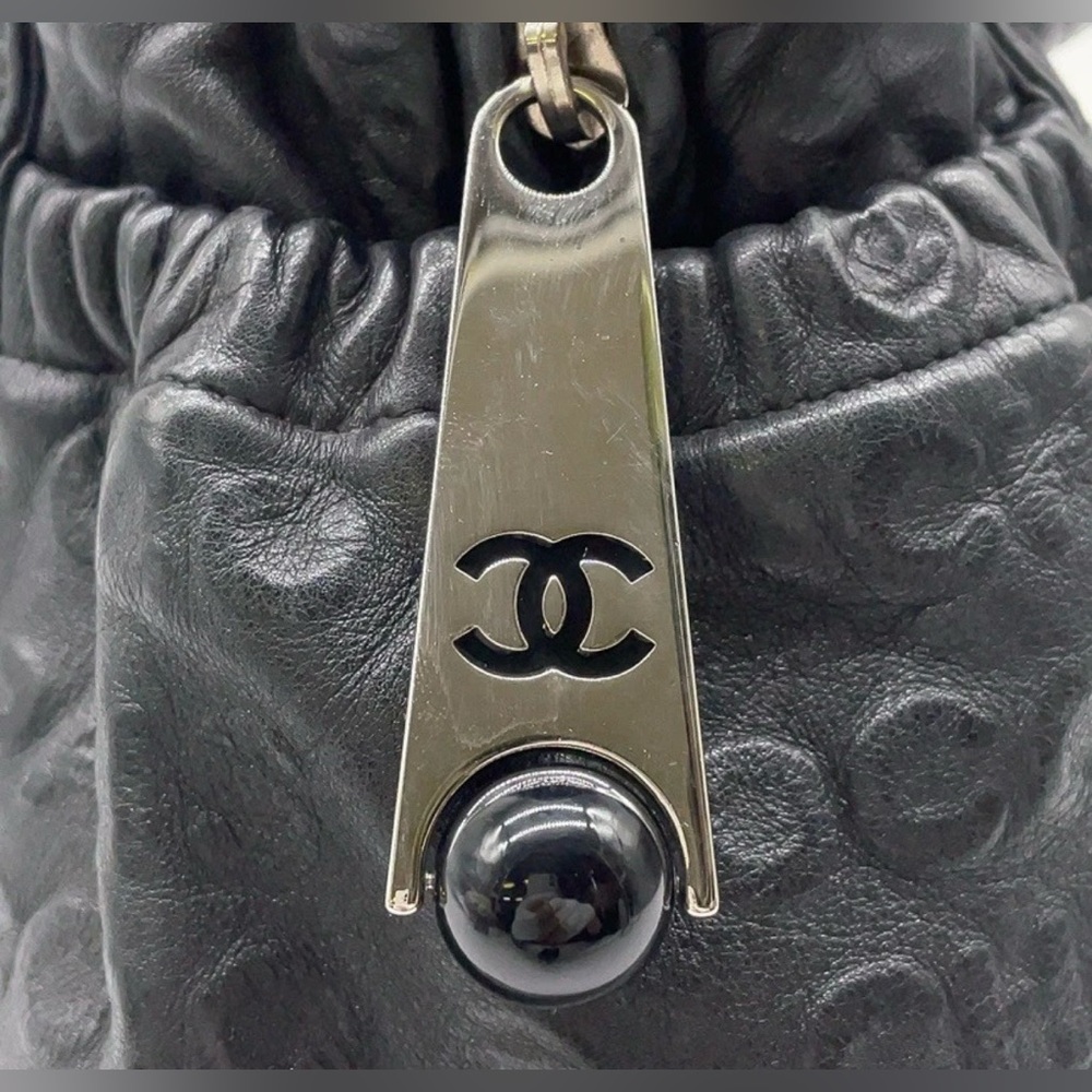 Chanel Black Calfskin Rue Cambon Embossed Unlimited Shoulder Bag - Picture 9 of 14